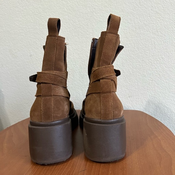 Steve Madden Women's Coletta Lug-Sole Buckle Booties Size 7.5 Brown Leather Fall - Picture 10 of 10